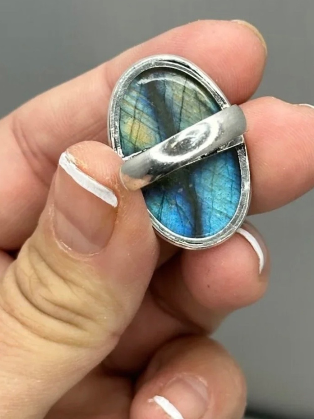 New Sterling Silver Blue Flash Labradorite Ring - Picture 5 of 14